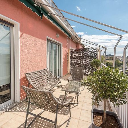 Traveler'S Dream 4 Brdm Renovated Penthouse Apartment Athena Bagian luar foto